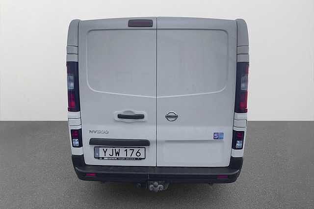 Nissan NV300