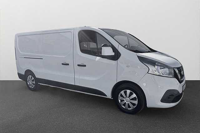 Nissan NV300