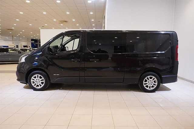 Nissan NV300